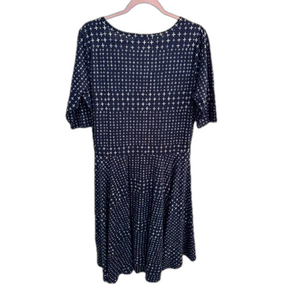 LULAROE Nicole Dress Navy Blue White Pattern 2XL - Like new! - Picture 2 of 5